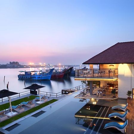 Готель Xandari Harbour Kochi Екстер'єр фото